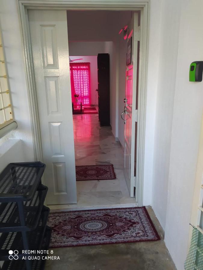 Pd Laguna Homestay Red Port Dickson Ngoại thất bức ảnh